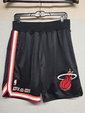 MITCHELL & NESS MIAMI HEAT BASKETBALL SHORTS BFPM-05-145